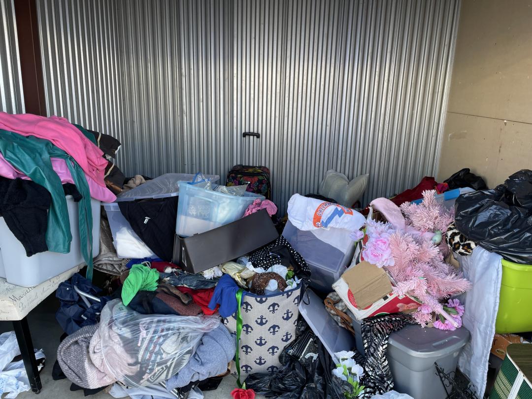 Storage Unit Auction in Flowood, MS at Storage Max Lakeland ends on